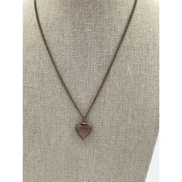 Vintage Gold Tone Purple Heart Pendant Necklace - Picture 2 of 5